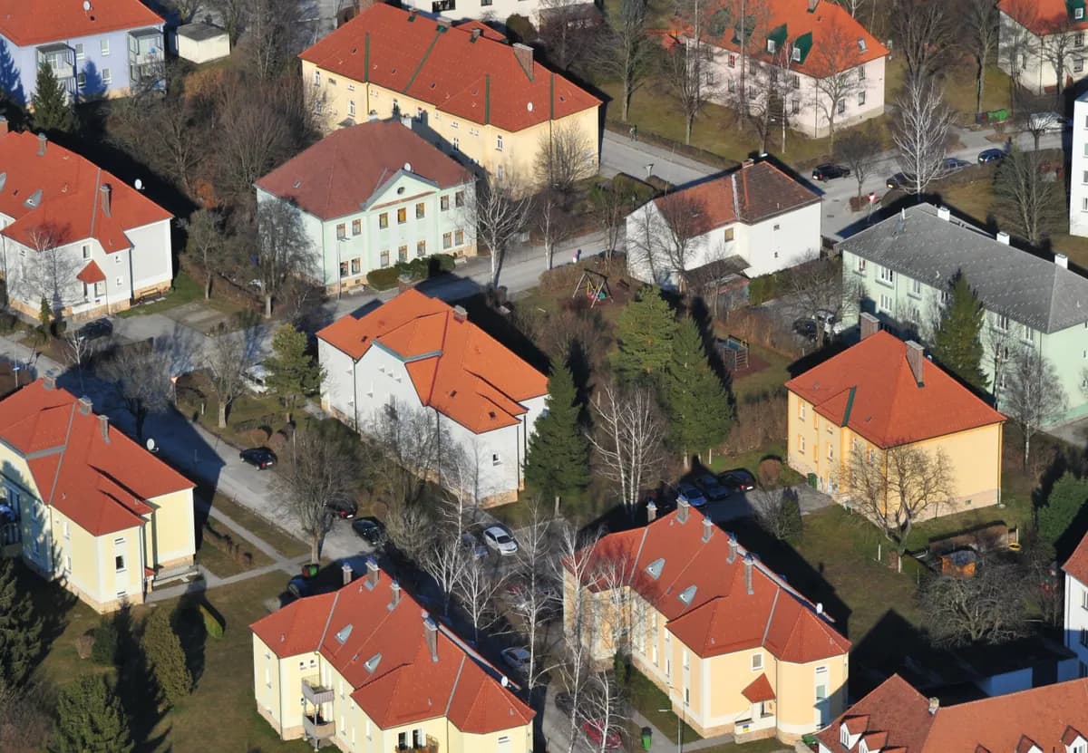 2-Zimmer-Wohnung mieten in Neunkirchen – 71,36 m², € 523