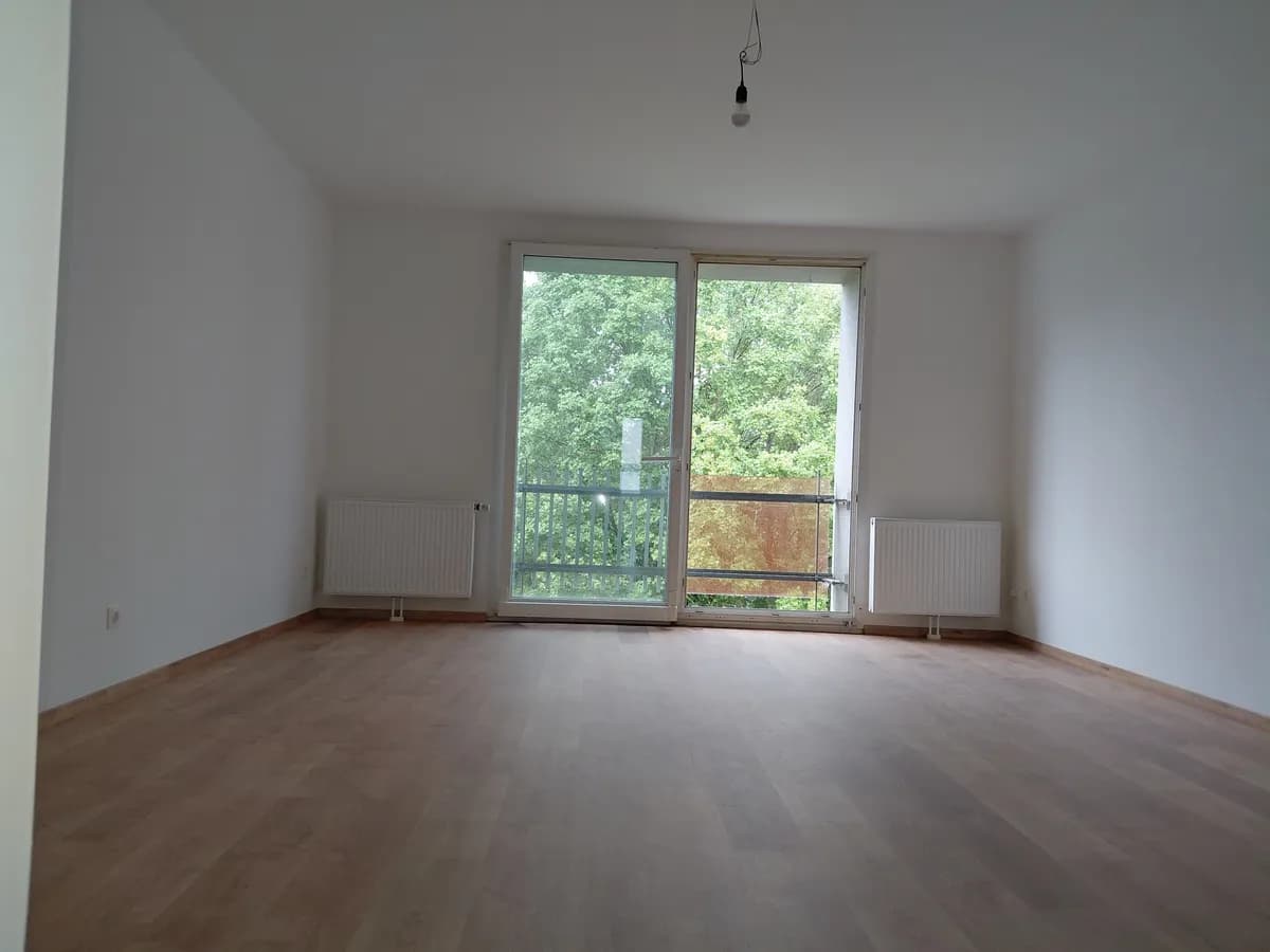 2-Zimmer-Wohnung mieten in Neunkirchen – 71,36 m², € 523 – Bild 3 von 14