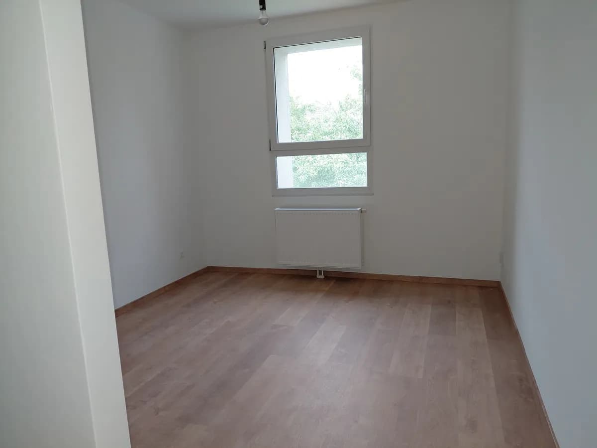 2-Zimmer-Wohnung mieten in Neunkirchen – 71,36 m², € 523 – Bild 6 von 14