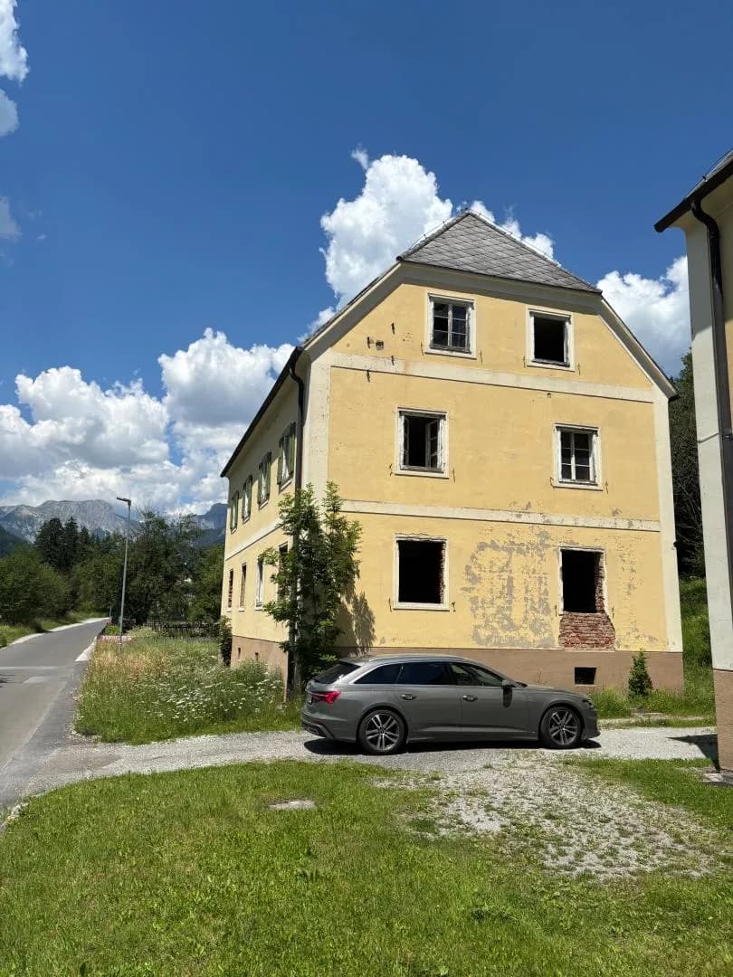Haus kaufen in Bruck-Mürzzuschlag – 610 m², € 470.000 – Bild 1 von 3