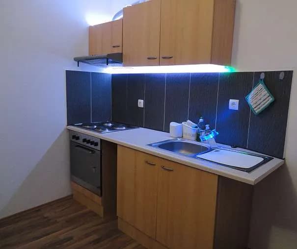 1-Zimmer-Wohnung mieten in Leoben – 12 m², € 190 – Bild 2 von 10