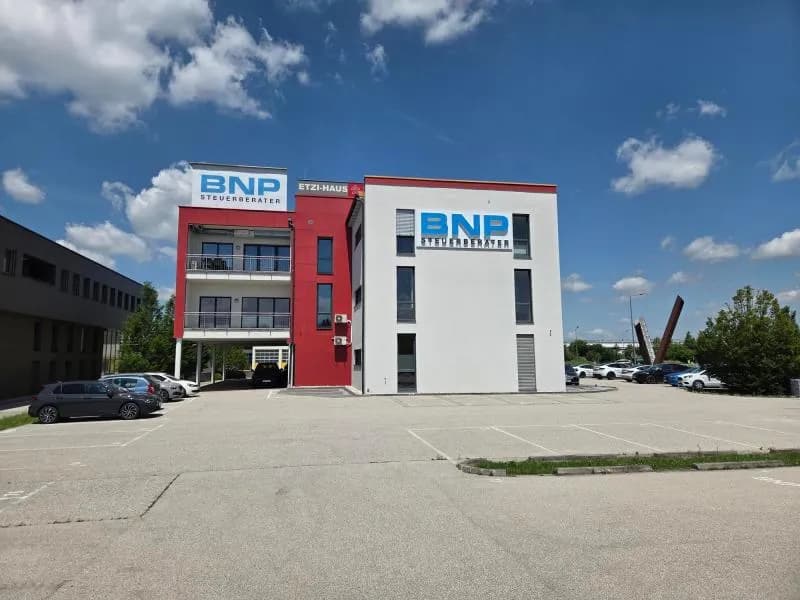 12-Zimmer-Gewerbeimmobilie kaufen in Gmunden – 623,73 m², € 1.900.000 – Bild 2 von 20