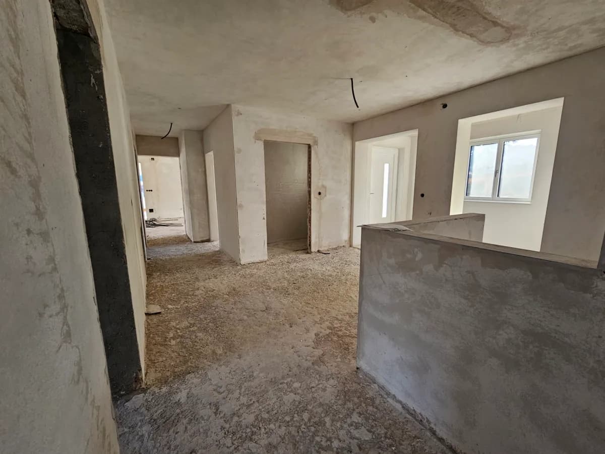 4-Zimmer-Haus kaufen in Neunkirchen – 243 m², € 440.000 – Bild 9 von 25