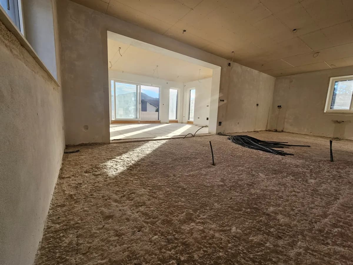 4-Zimmer-Haus kaufen in Neunkirchen – 243 m², € 440.000 – Bild 11 von 25