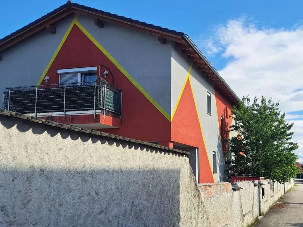 Haus kaufen in Amstetten – 276 m², € 599.000 – Bild 2 von 22