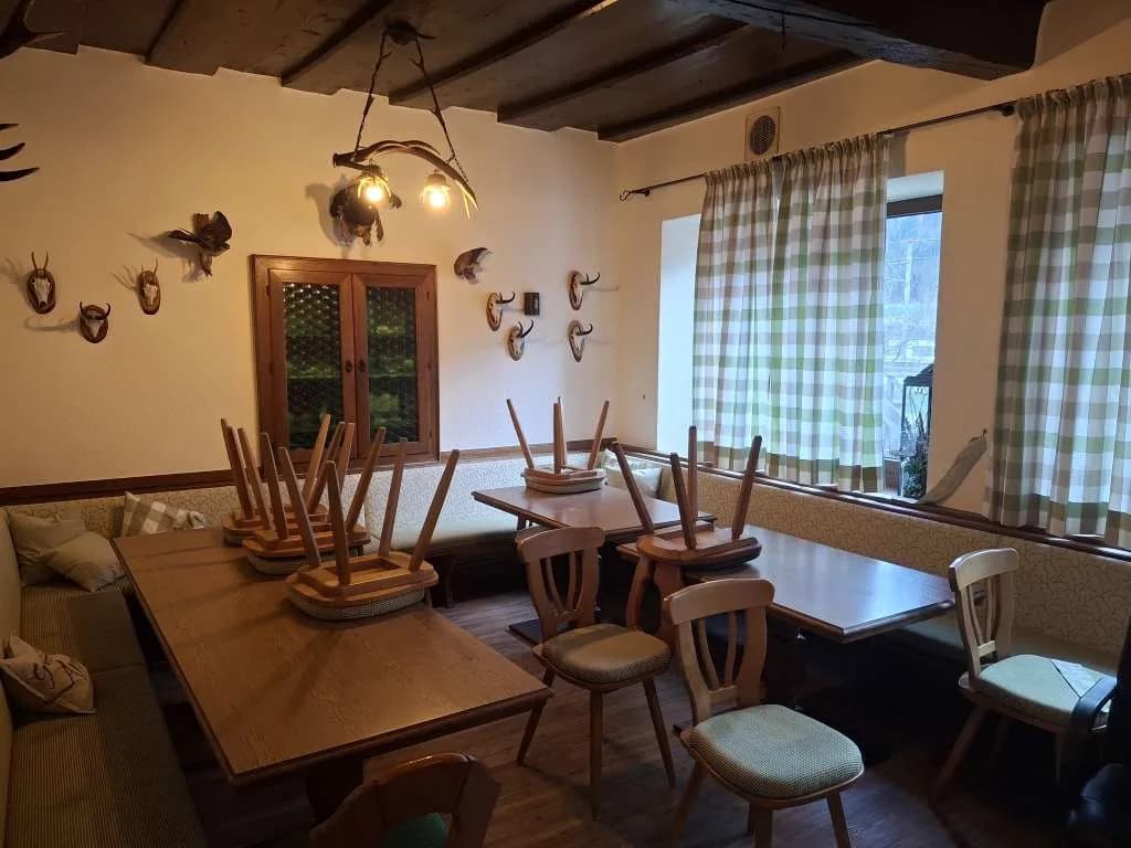 Gewerbeimmobilie kaufen in Gmunden – 640 m², € 1.340.000 – Bild 7 von 10