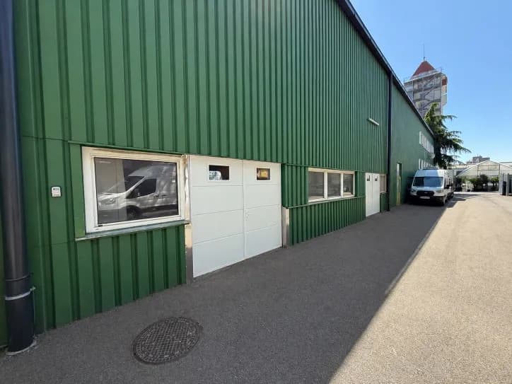 Gewerbeimmobilie mieten in Graz – 120 m², € 9 – Bild 2 von 5
