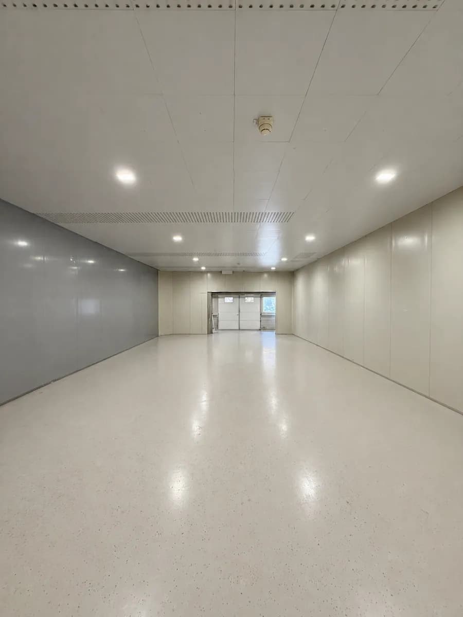 Gewerbeimmobilie mieten in Graz – 120 m², € 9 – Bild 3 von 5