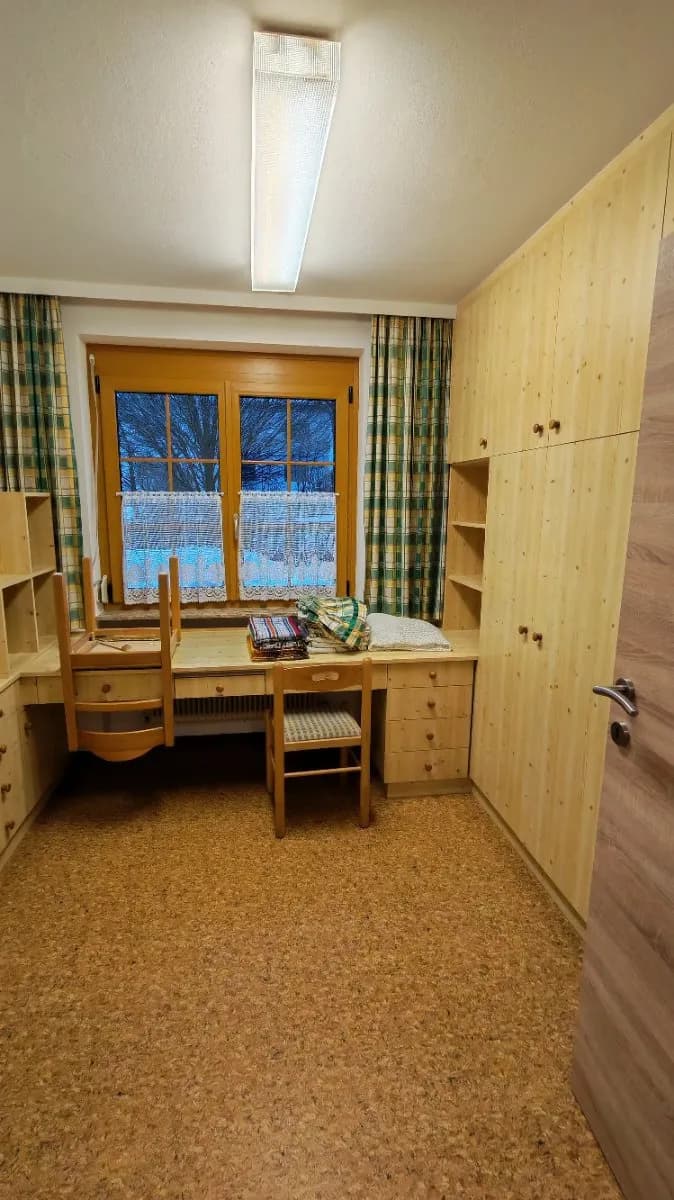5-Zimmer-Wohnung mieten in Rohrbach – 120 m², € 850 – Bild 2 von 3