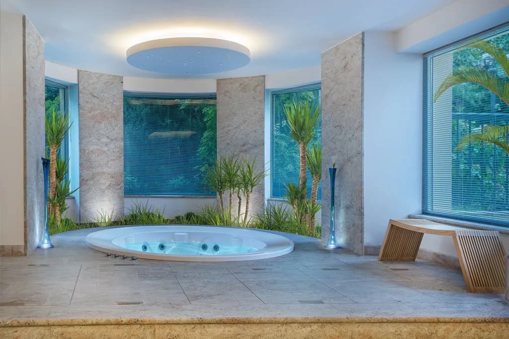 8-Zimmer-Haus mieten in Wien – 560 m², € 15.000 – Bild 17 von 18