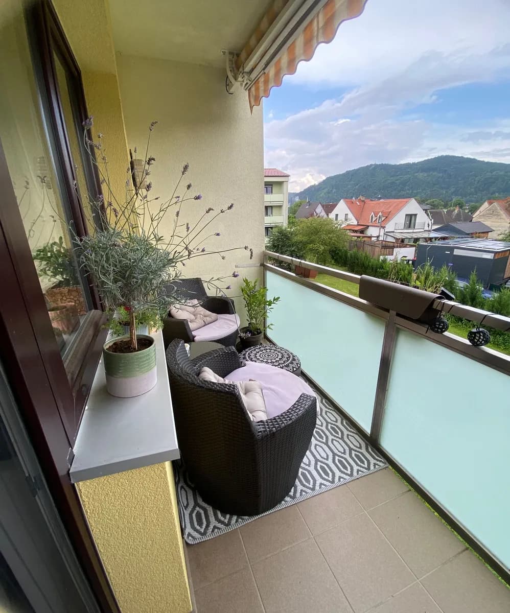 2-Zimmer-Wohnung mieten in Neunkirchen – 64 m², € 840 – Bild 2 von 14