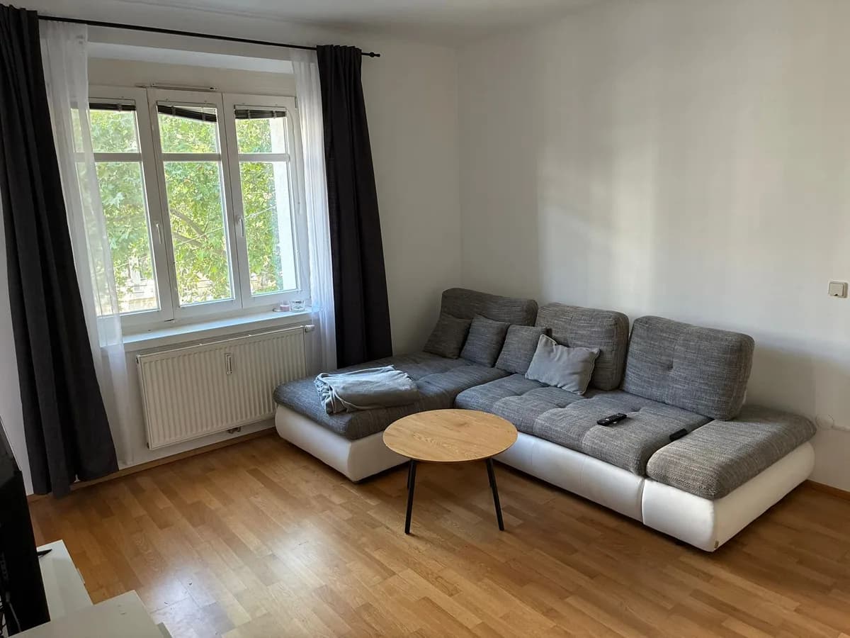 2-Zimmer-Wohnung mieten in Wien – 42 m², € 460 – Bild 1 von 9