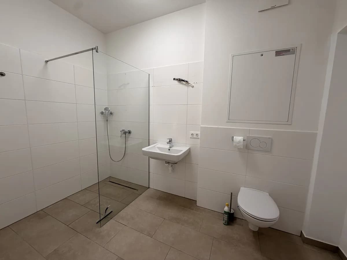 2-Zimmer-Wohnung mieten in Gmunden – 42,2 m², € 608 – Bild 7 von 12