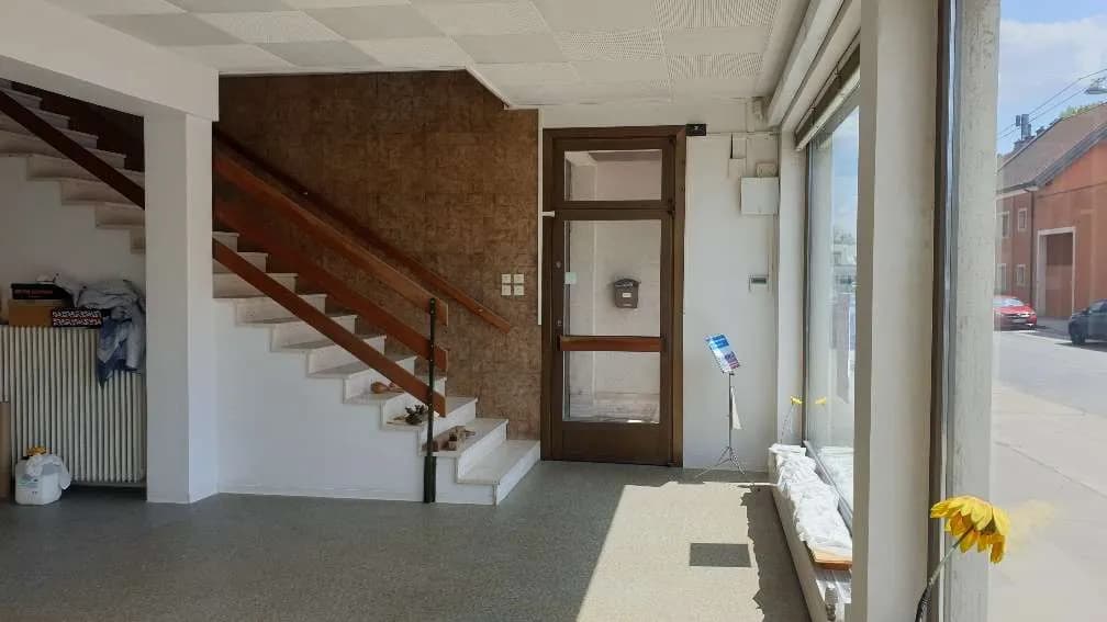 Gewerbeimmobilie mieten in Wien – 179 m², € 9 – Bild 3 von 10