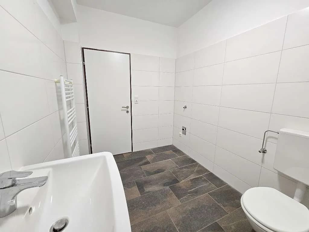 2-Zimmer-Wohnung mieten in Linz Land – 47 m², € 599 – Bild 5 von 11