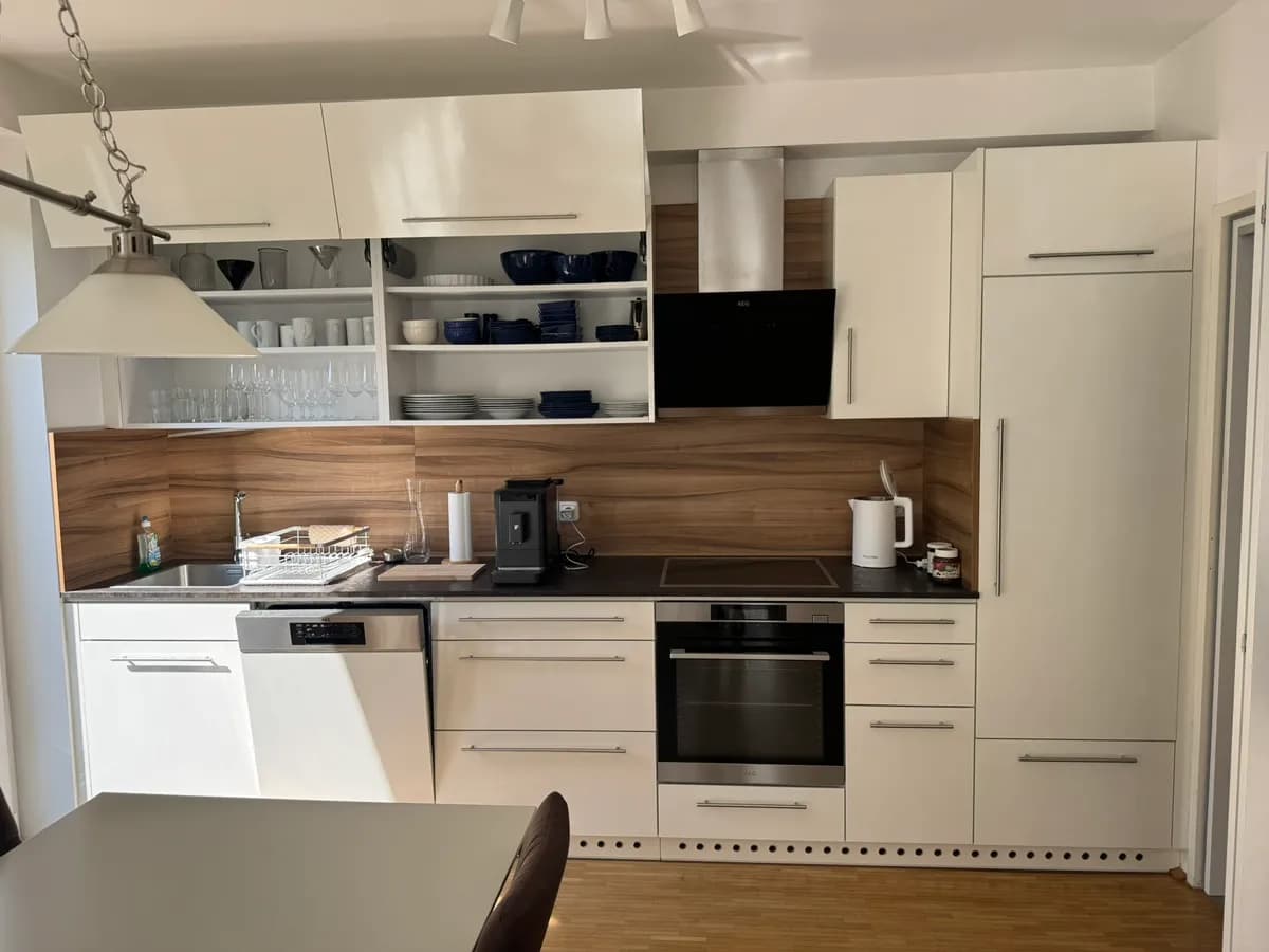 2-Zimmer-Wohnung mieten in Linz – 58 m², € 1.015 – Bild 2 von 12