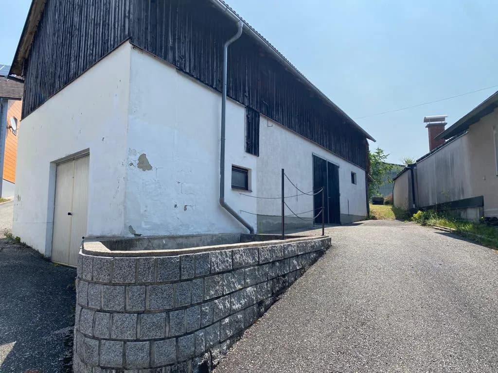 Immobilie kaufen in Perg – 693 m², € 79.000 – Bild 2 von 5