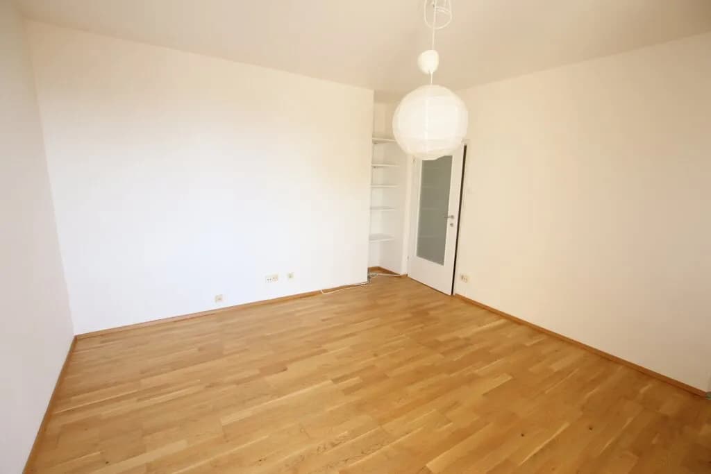 1-Zimmer-Wohnung mieten in Klagenfurt – 31 m², € 550 – Bild 2 von 11