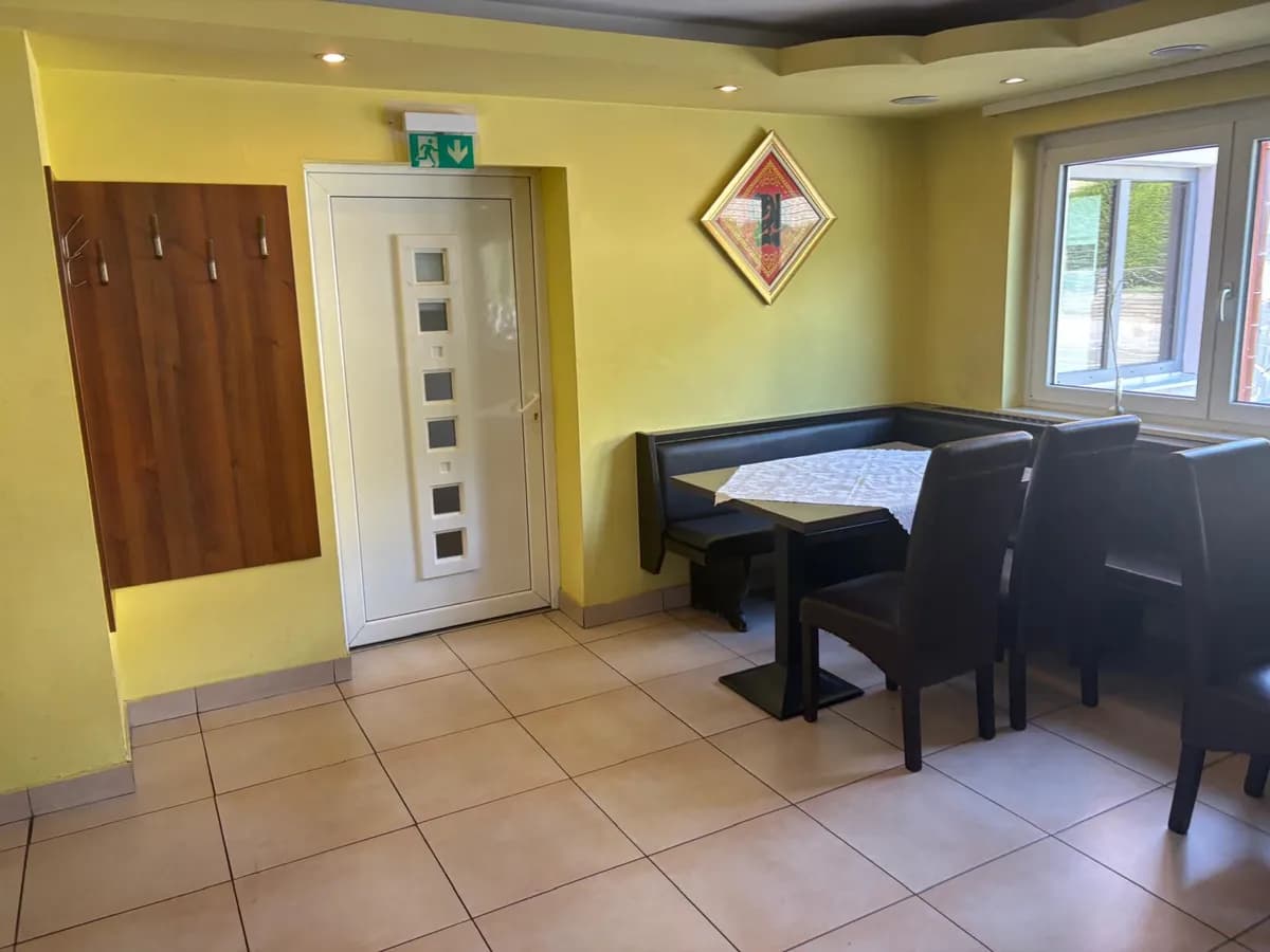 8-Zimmer-Gewerbeimmobilie mieten in Murau – 205 m², € 9 – Bild 3 von 15