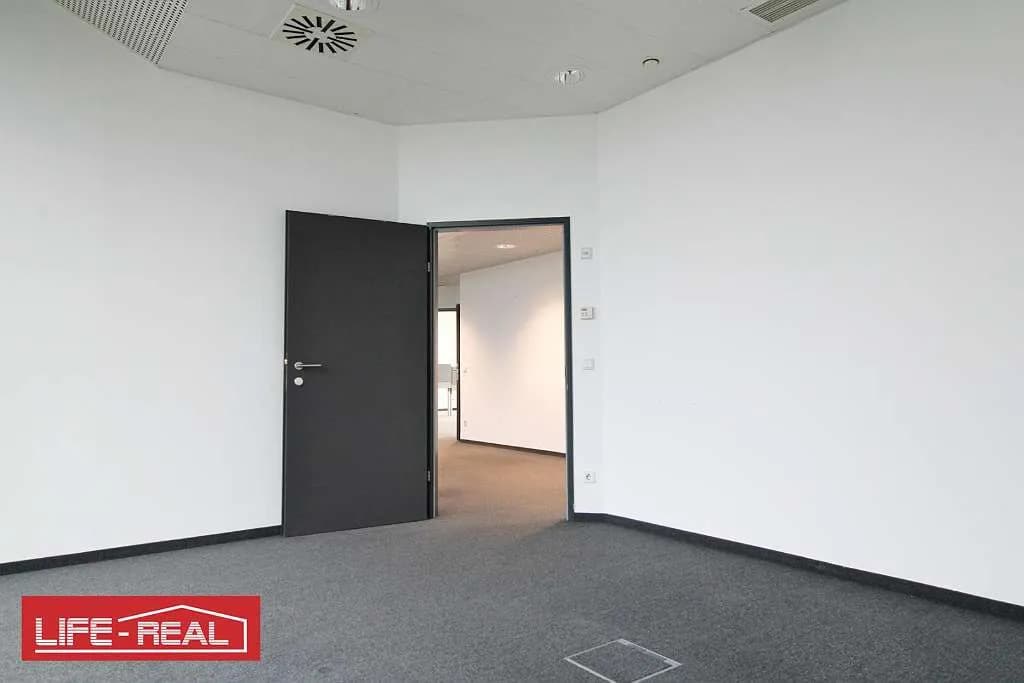 Gewerbeimmobilie mieten in Linz – 332 m², € 5.639 – Bild 6 von 31
