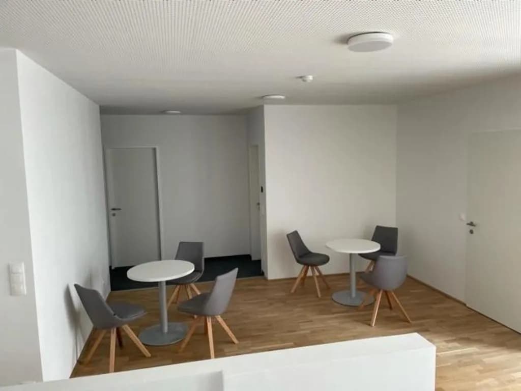 1-Zimmer-Gewerbeimmobilie mieten in Wien – 24 m², € 558 – Bild 7 von 16