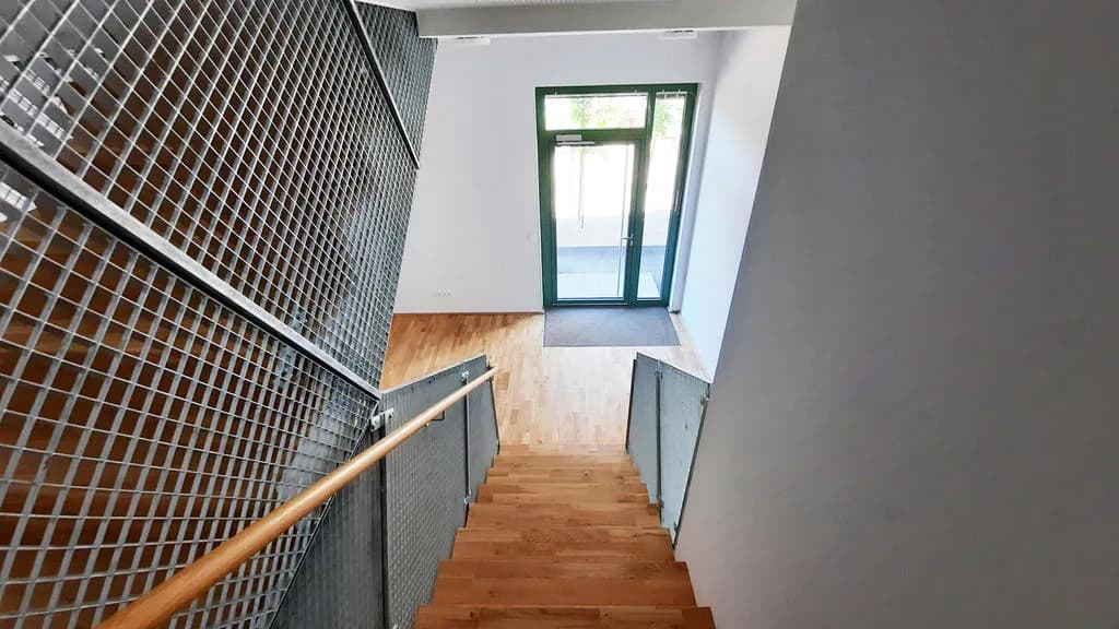 1-Zimmer-Gewerbeimmobilie mieten in Wien – 24 m², € 558 – Bild 10 von 16