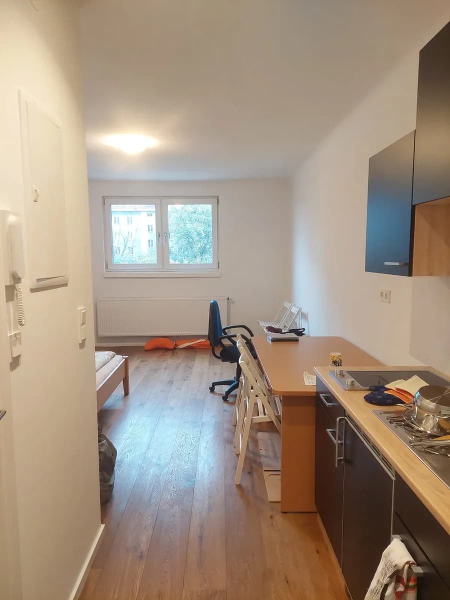 1-Zimmer-Wohnung mieten in Wien – 26 m², € 654 – Bild 1 von 4