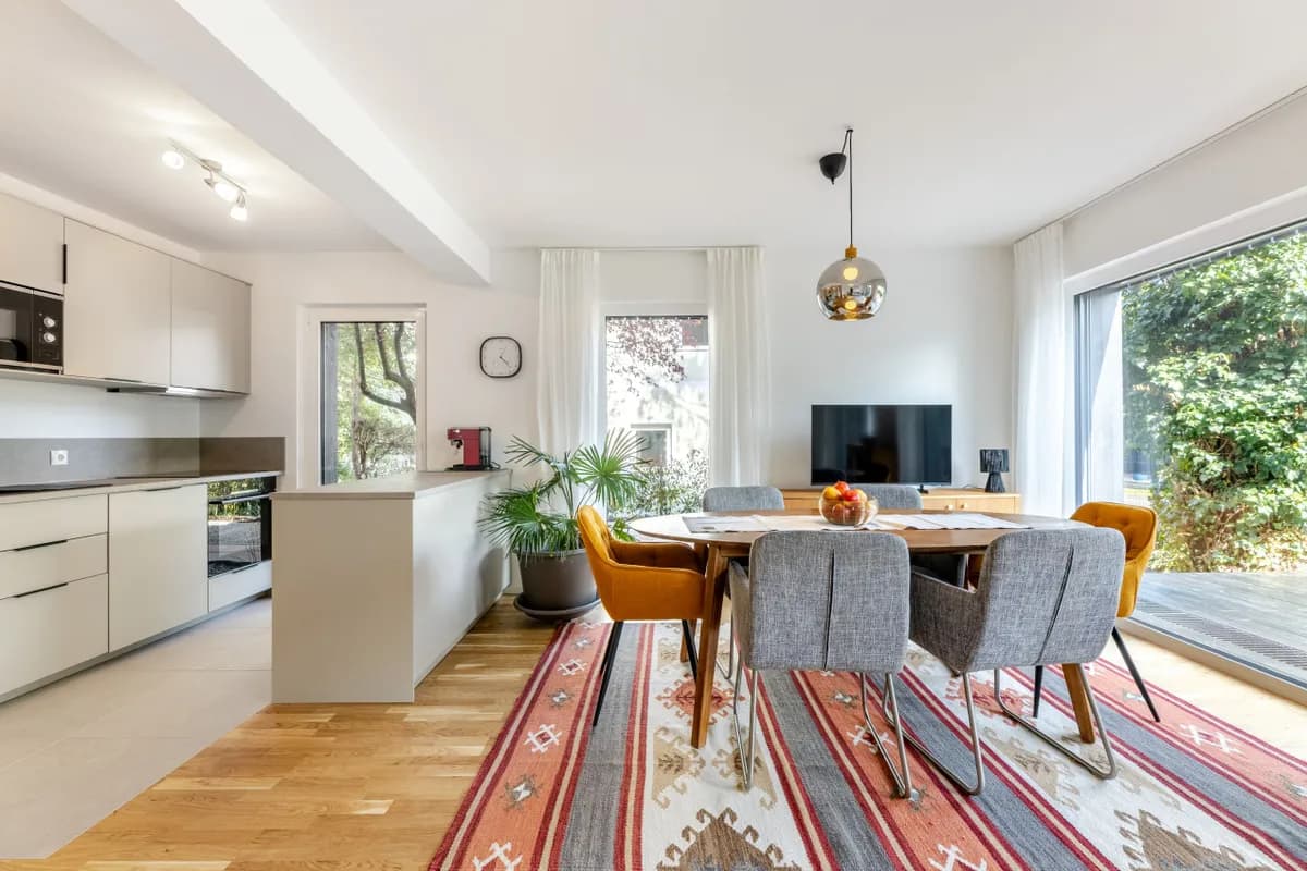 4-Zimmer-Haus mieten in Wien – 90 m², € 3.750 – Bild 2 von 32