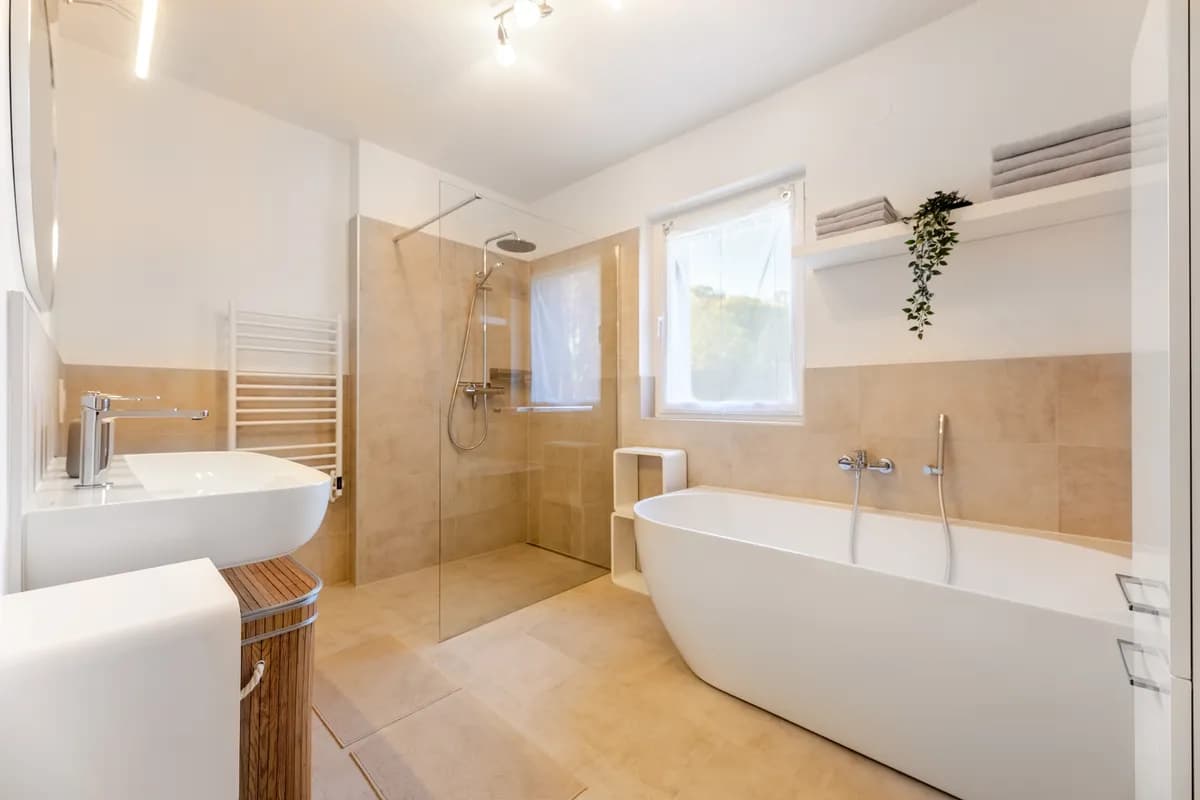 4-Zimmer-Haus mieten in Wien – 90 m², € 3.750 – Bild 12 von 32