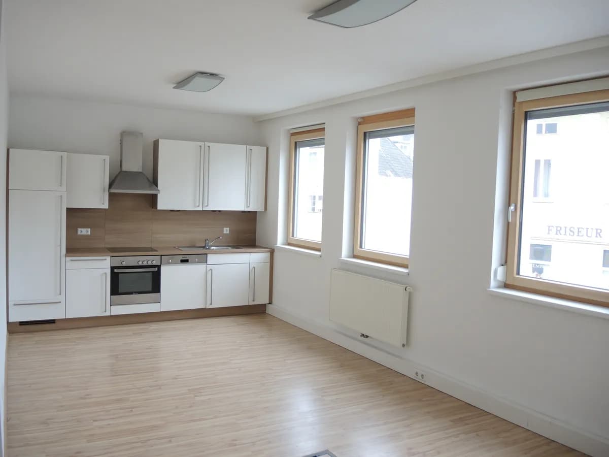 2-Zimmer-Wohnung mieten in Ried im Innkreis – 66 m², € 890 – Bild 1 von 8