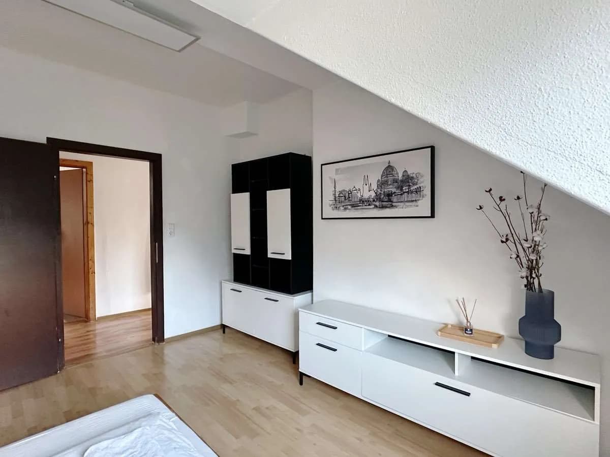 3-Zimmer-Wohnung mieten in Baden – 100 m², € 880 – Bild 8 von 17