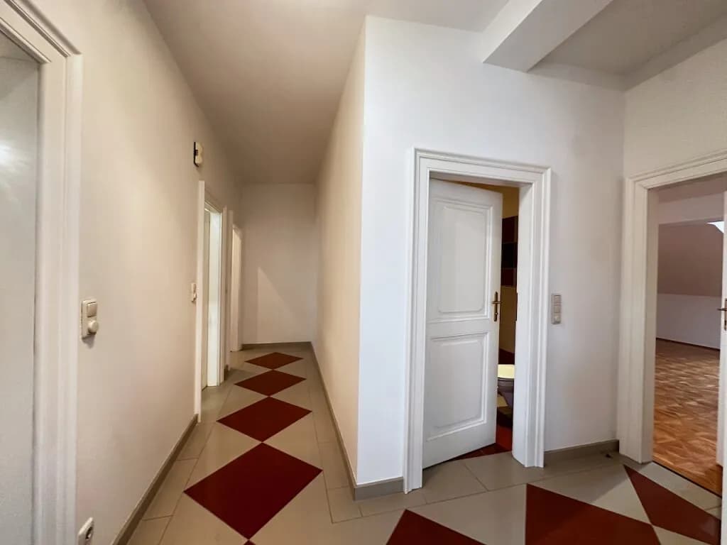 4-Zimmer-Wohnung mieten in Wien – 225 m², € 2.990 – Bild 12 von 23