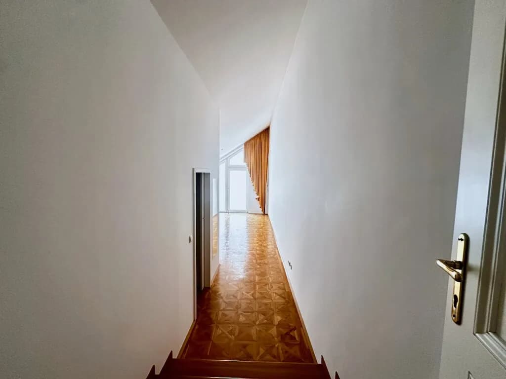 4-Zimmer-Wohnung mieten in Wien – 225 m², € 2.990 – Bild 13 von 23