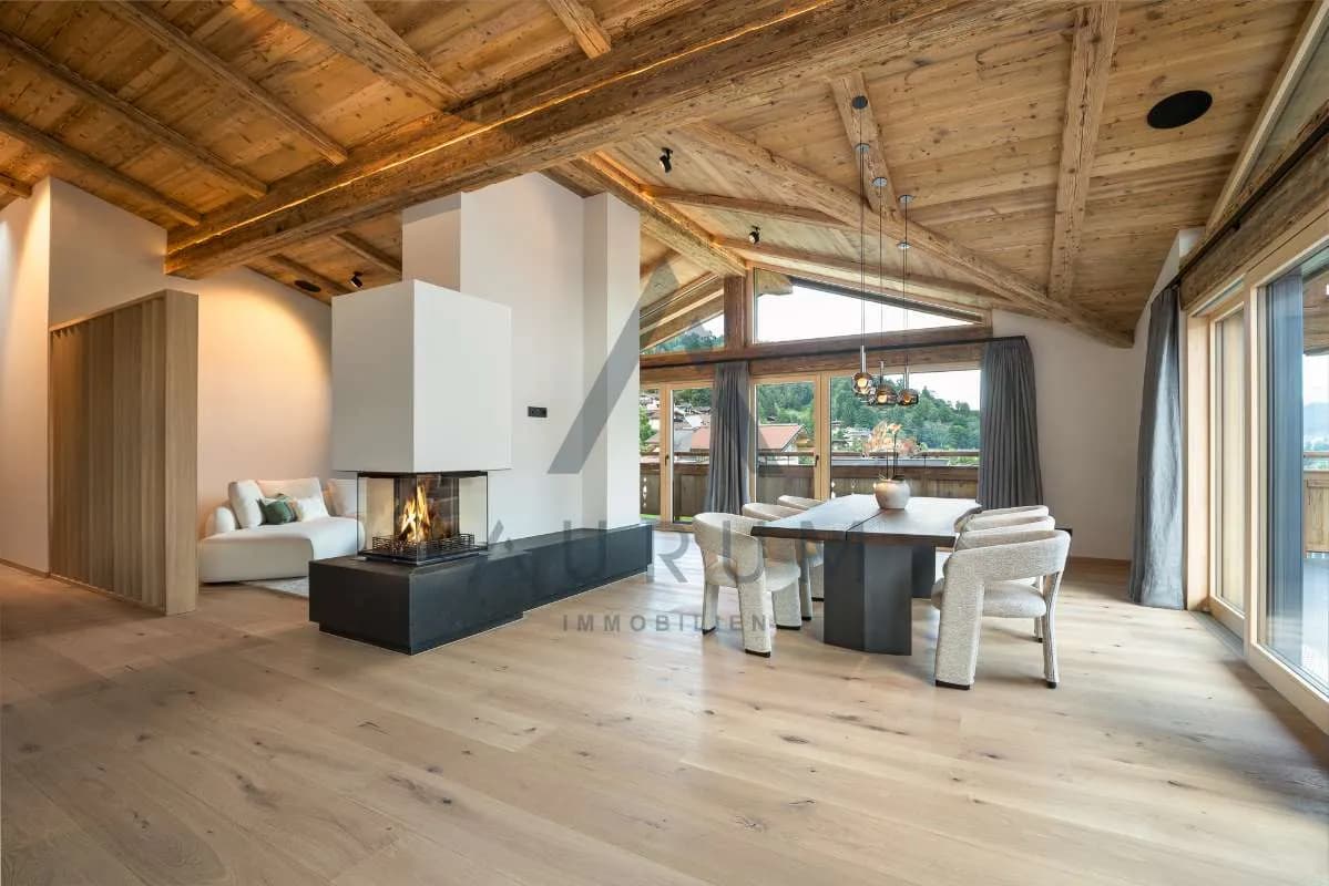 5-Zimmer-Wohnung kaufen in Kitzbühel – 216 m², € 3.690.000 – Bild 1 von 13
