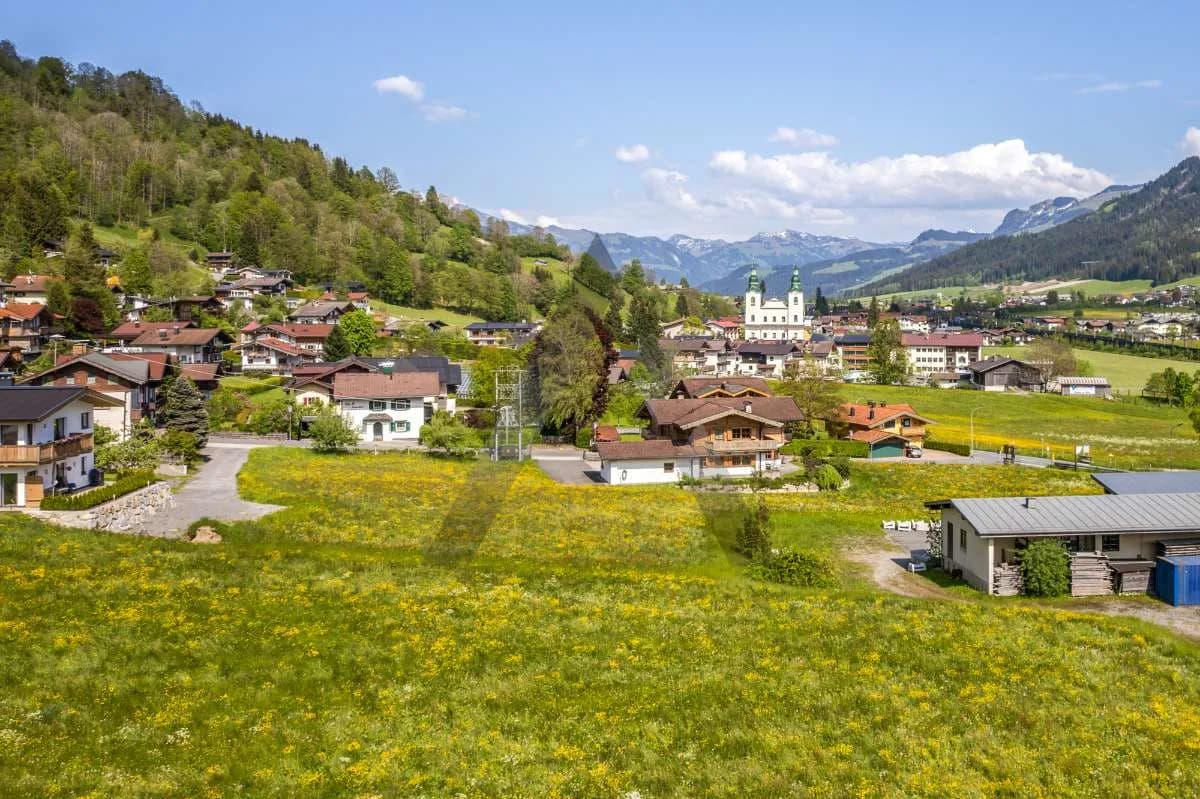 5-Zimmer-Wohnung kaufen in Kitzbühel – 216 m², € 3.690.000 – Bild 3 von 13