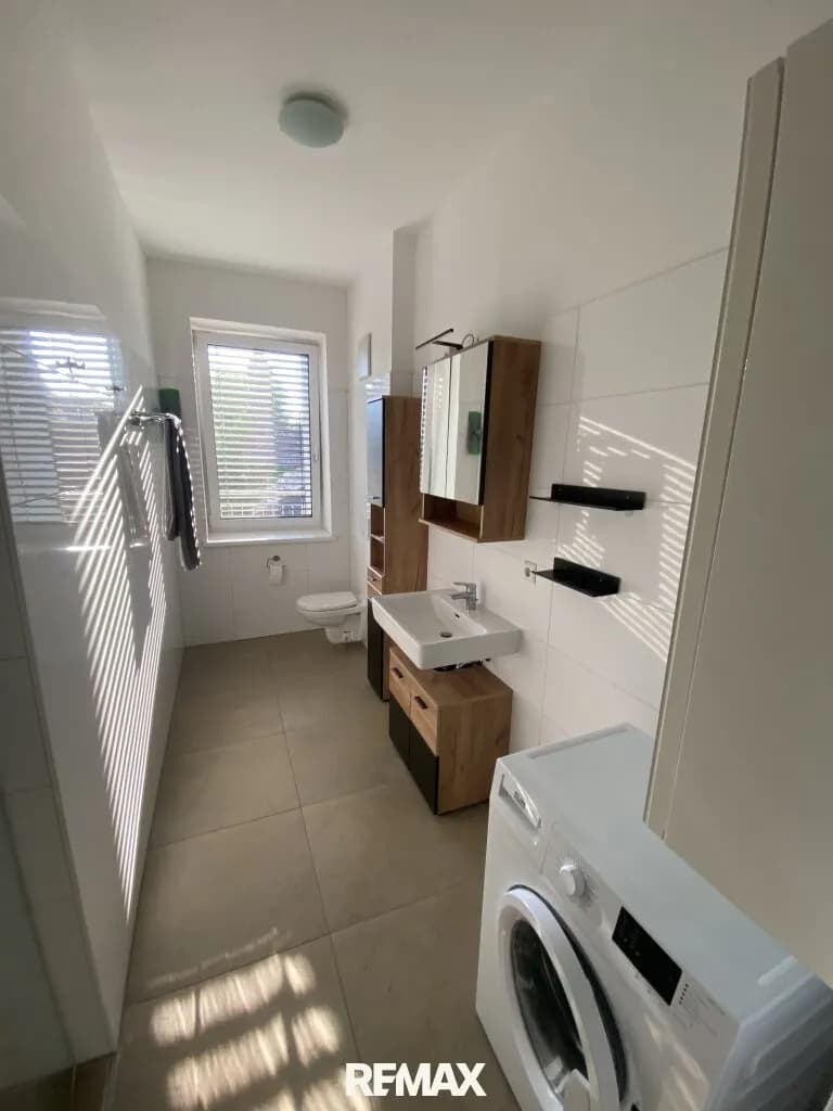 1-Zimmer-Wohnung mieten in Linz – 42,63 m², € 882 – Bild 3 von 8