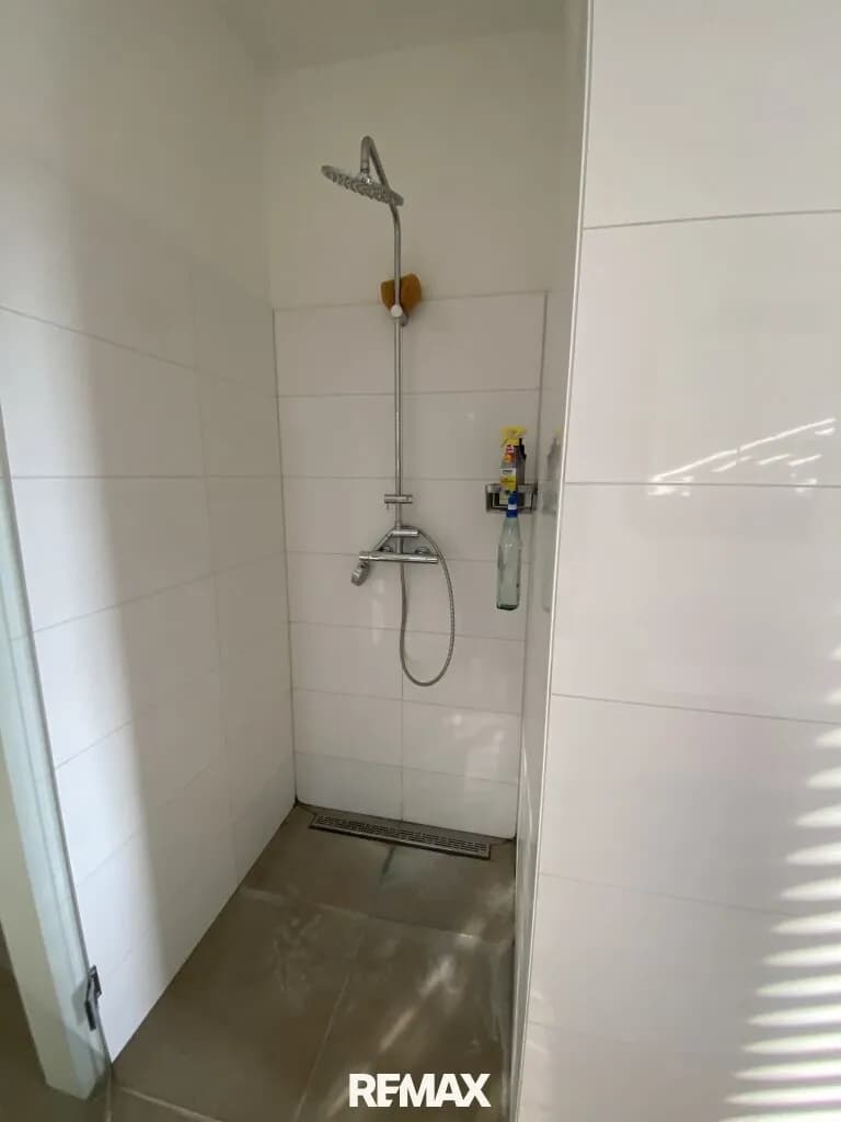 1-Zimmer-Wohnung mieten in Linz – 42,63 m², € 882 – Bild 7 von 8