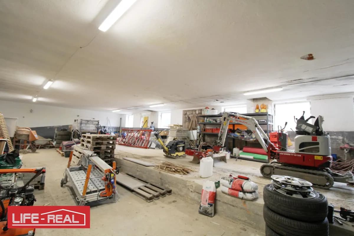 Gewerbeimmobilie mieten in Linz Land – 300 m², € 1.500 – Bild 7 von 12
