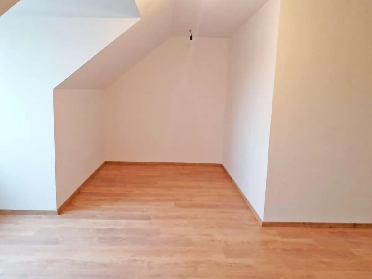 1-Zimmer-Wohnung mieten in Amstetten – 39,84 m², € 345 – Bild 2 von 7