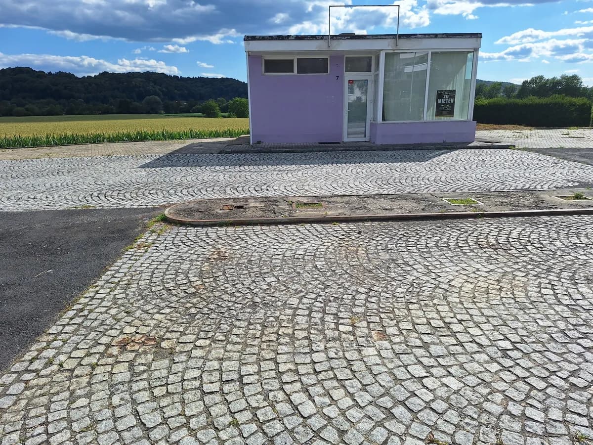 Gewerbeimmobilie mieten in Hartberg-Fürstenfeld – 1 275 m², € 625