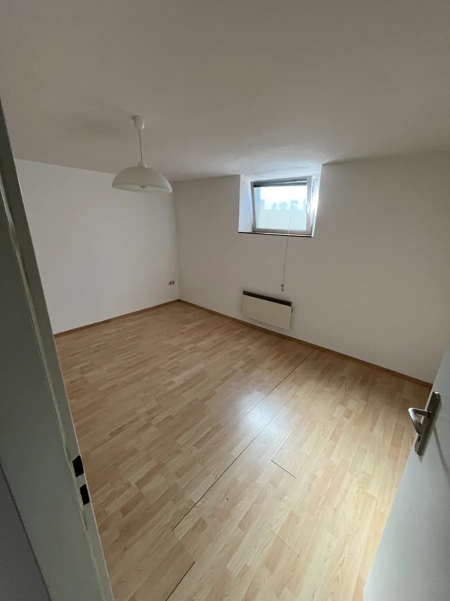 3-Zimmer-Wohnung mieten in Hallein – 67 m², € 750 – Bild 7 von 8