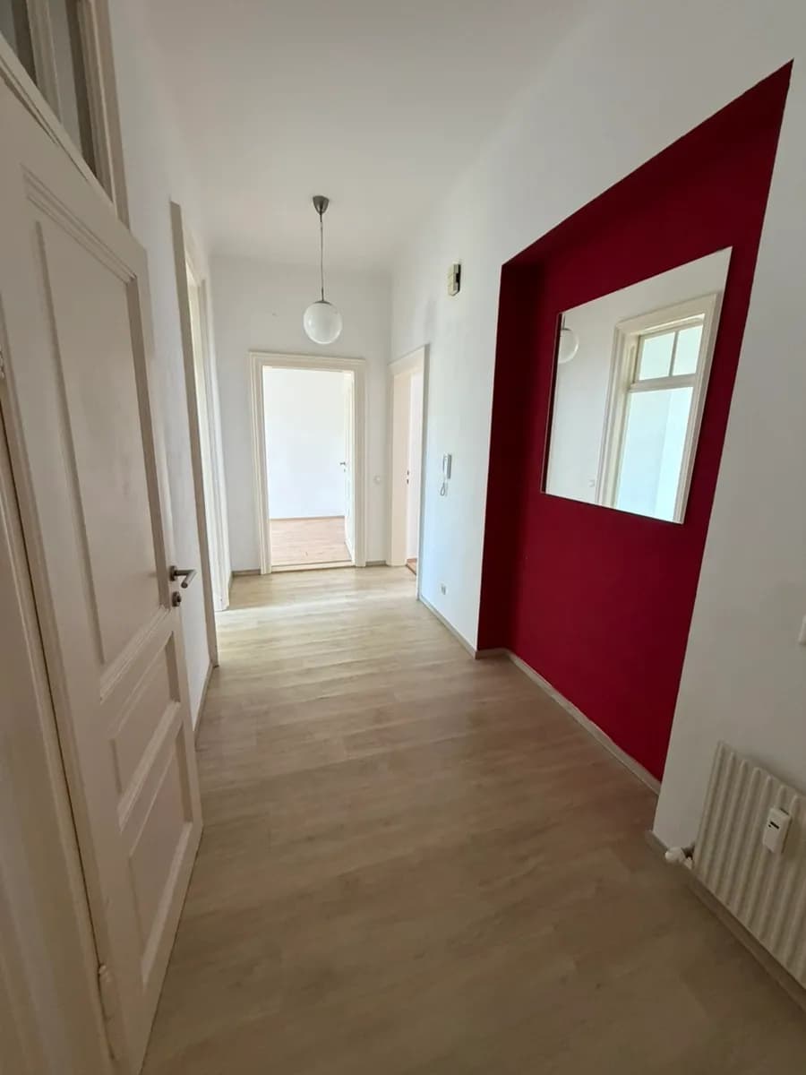 2-Zimmer-Wohnung mieten in Linz – 67 m², € 946 – Bild 4 von 5