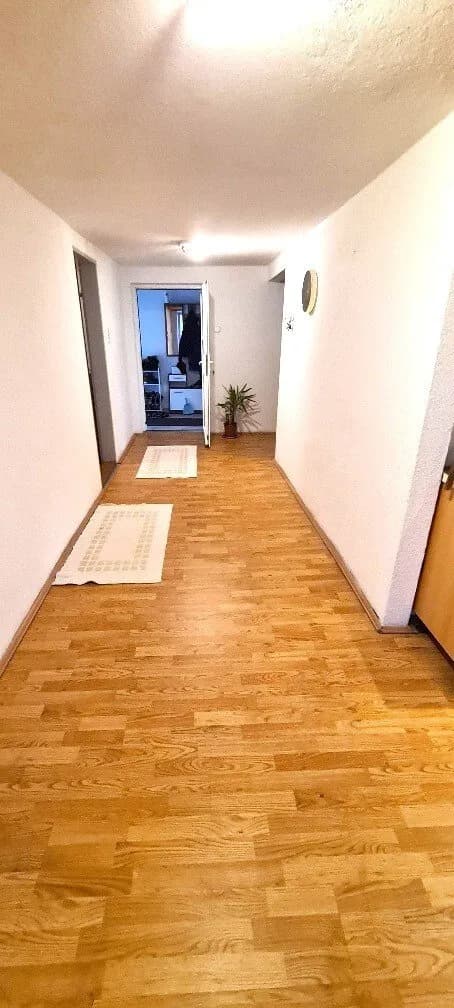 7-Zimmer-Gewerbeimmobilie kaufen in Braunau am Inn – 180 m² – Bild 11 von 15