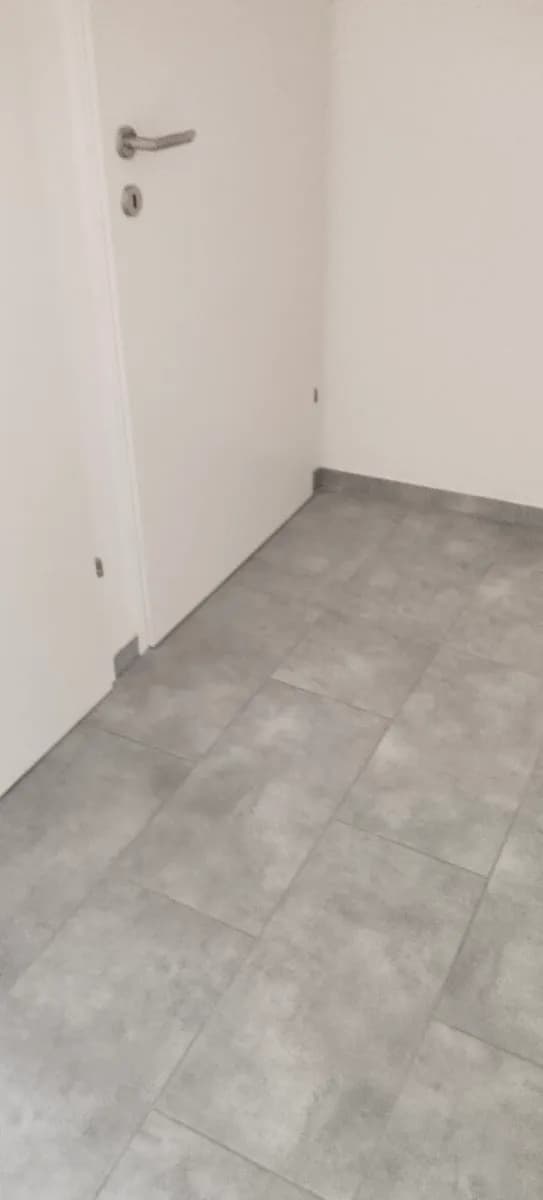 3-Zimmer-Gewerbeimmobilie mieten in Neunkirchen – 53 m², € 700 – Bild 11 von 15