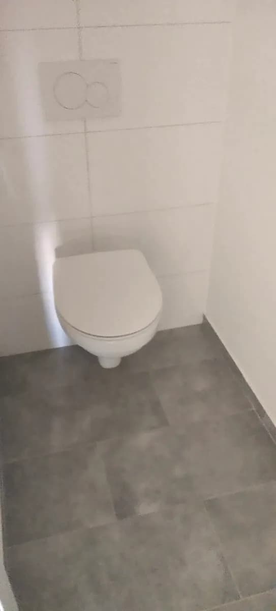 3-Zimmer-Gewerbeimmobilie mieten in Neunkirchen – 53 m², € 700 – Bild 14 von 15