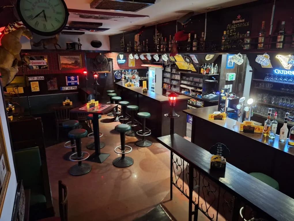 Gewerbeimmobilie mieten in Wiener Neustadt – 400 m², € 2.750 – Bild 2 von 45
