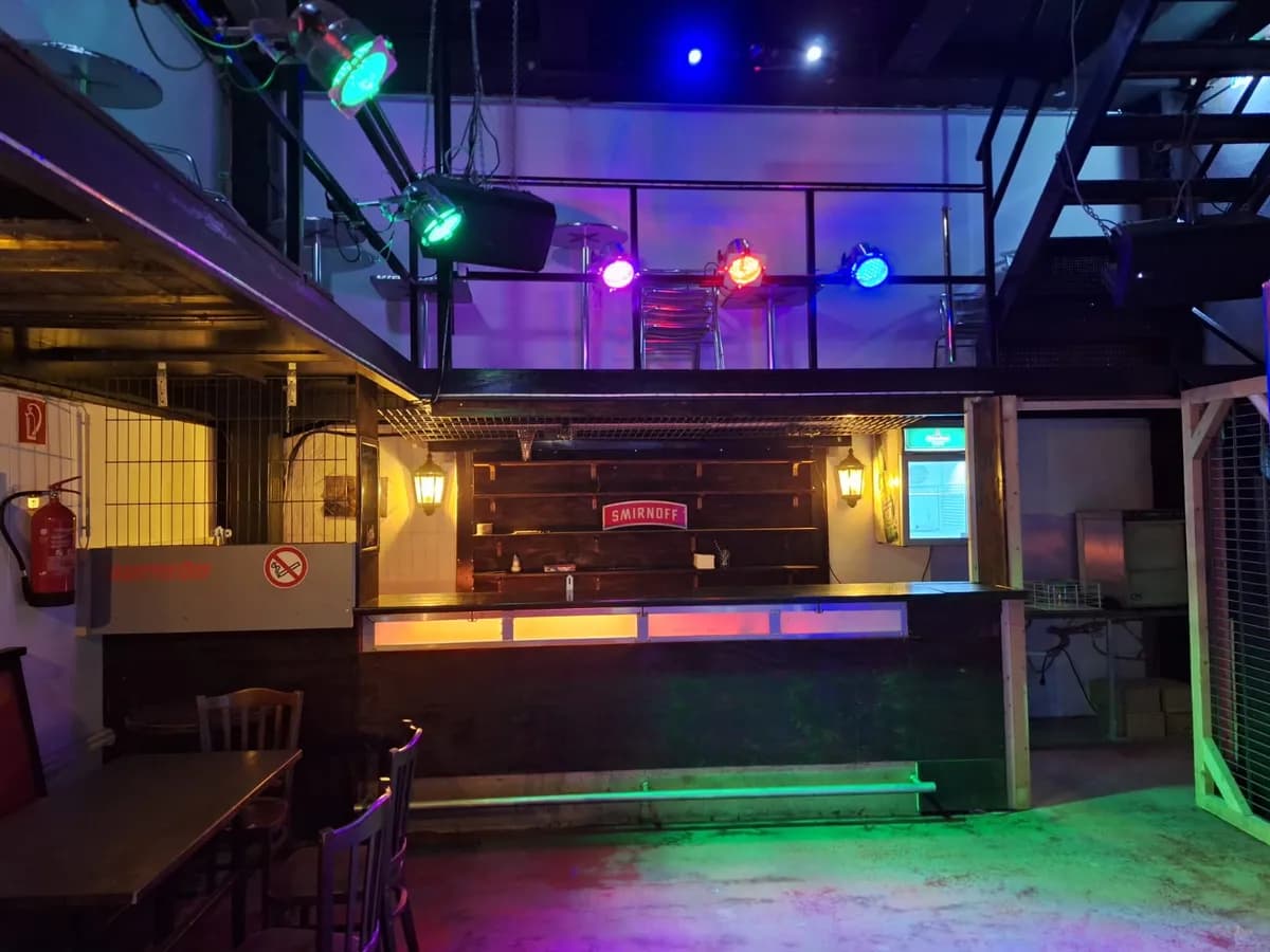 Gewerbeimmobilie mieten in Wiener Neustadt – 400 m², € 2.750 – Bild 10 von 45