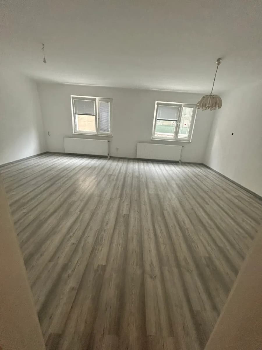 3-Zimmer-Wohnung mieten in Wien – 100 m², € 1.500 – Bild 3 von 14