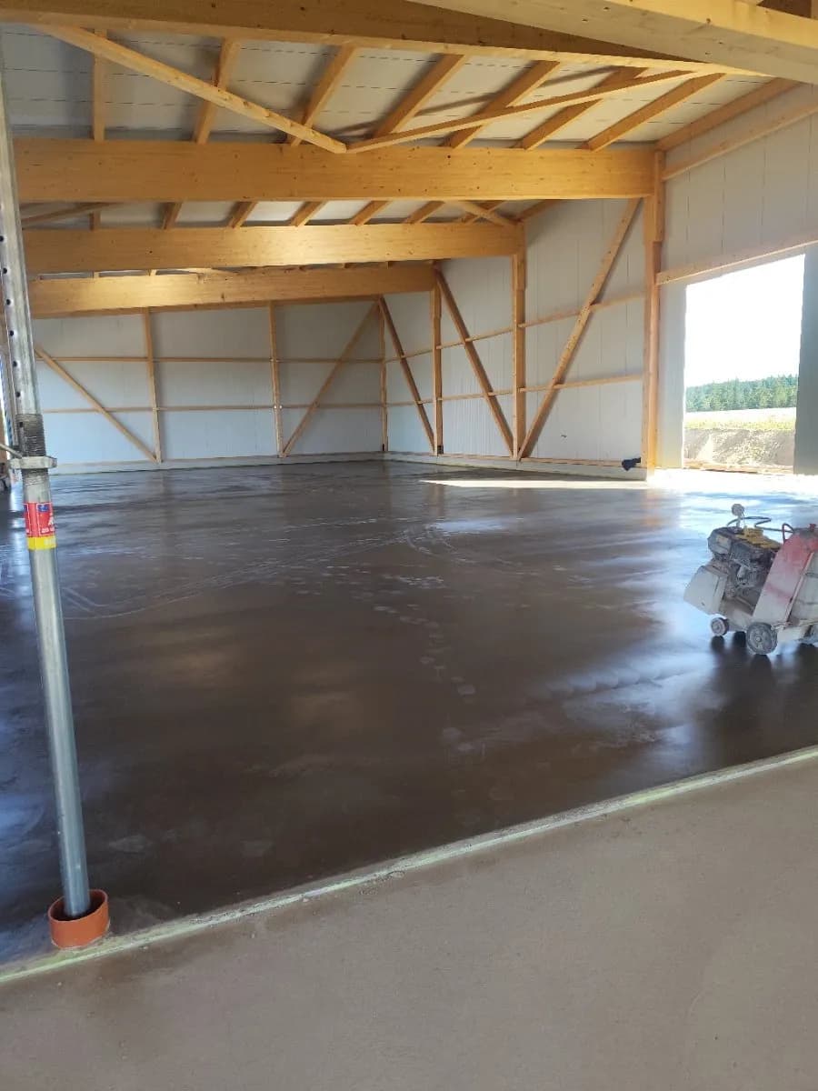 Gewerbeimmobilie mieten in Zwettl – 130 m², € 5 – Bild 2 von 2
