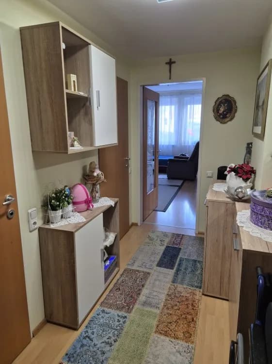 1-Zimmer-Wohnung mieten in Baden – 48,8 m², € 626 – Bild 3 von 10